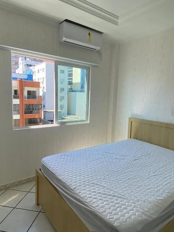 Apartment Ap Meia Praia Vista Pro Mar Itapema